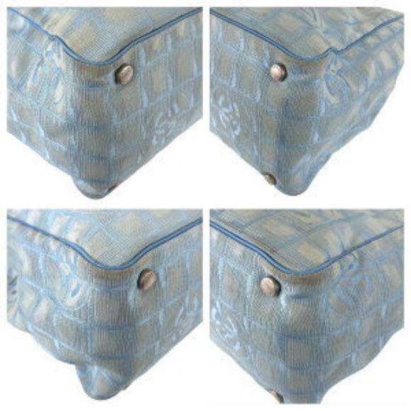 CHANEL Travel Line Blue Nylon Leather Tote Bag Neutra - Picture 4 of 9